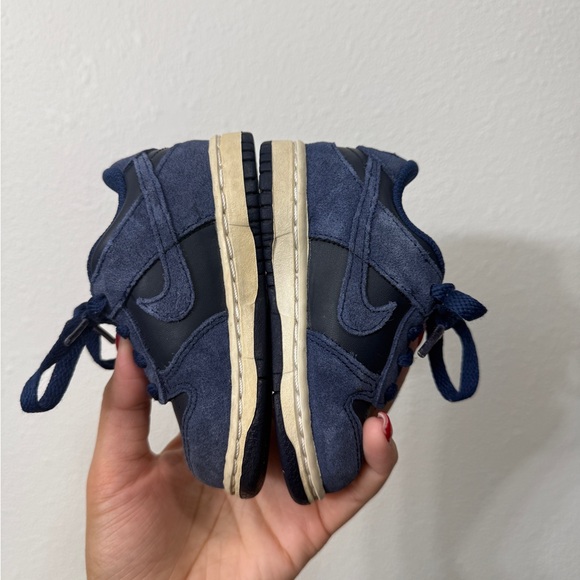 Nike Kids Navy Blue Sneakers - Picture 7 of 8